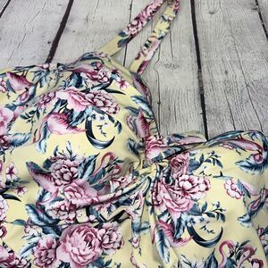 Torrid Swim Top Womens 5F Pink Floral Midkini Underwire‎ Adjustble